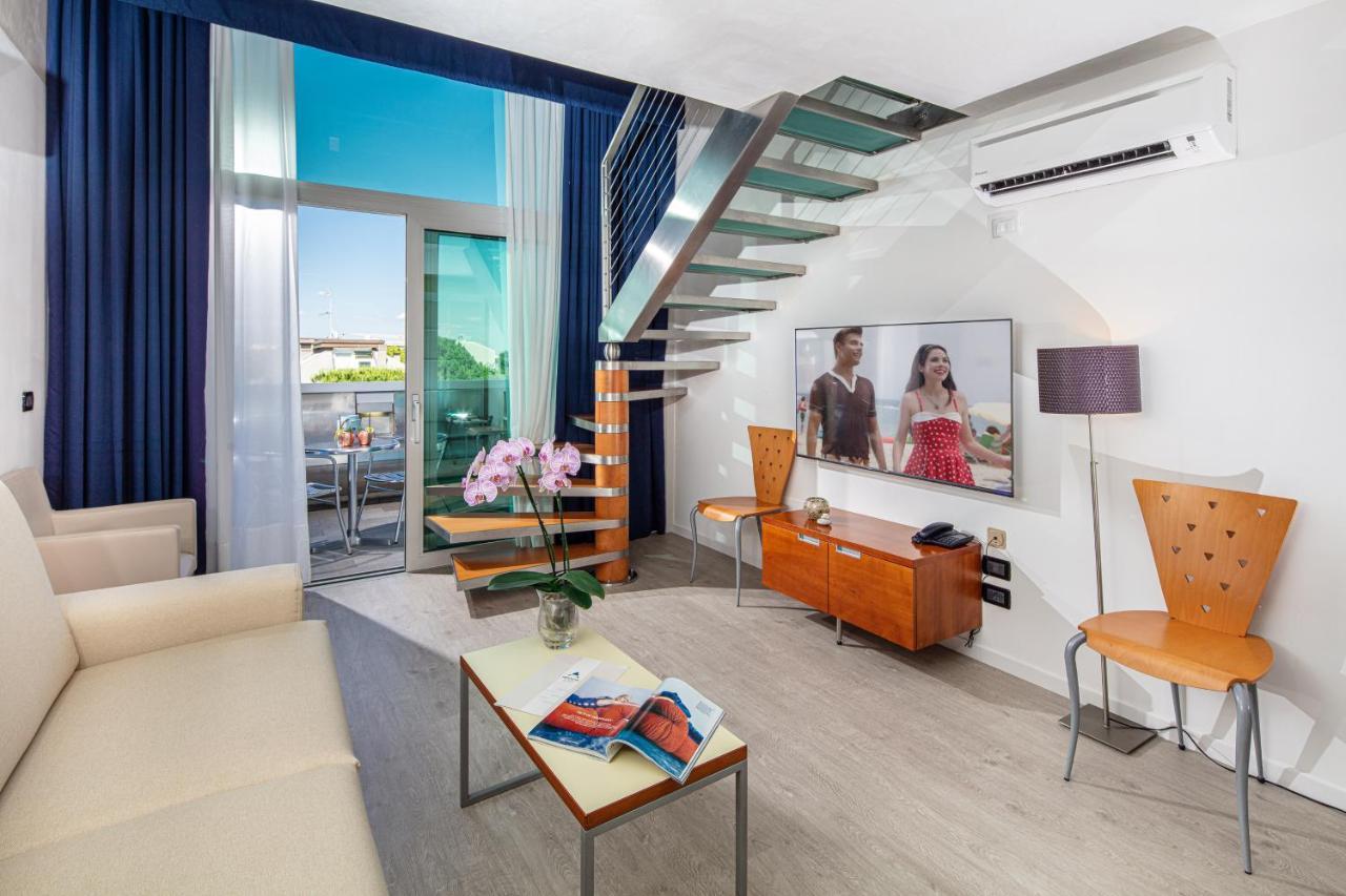 Park Hotel ลินญาโน ซับเบียโดโร ภายนอก รูปภาพ