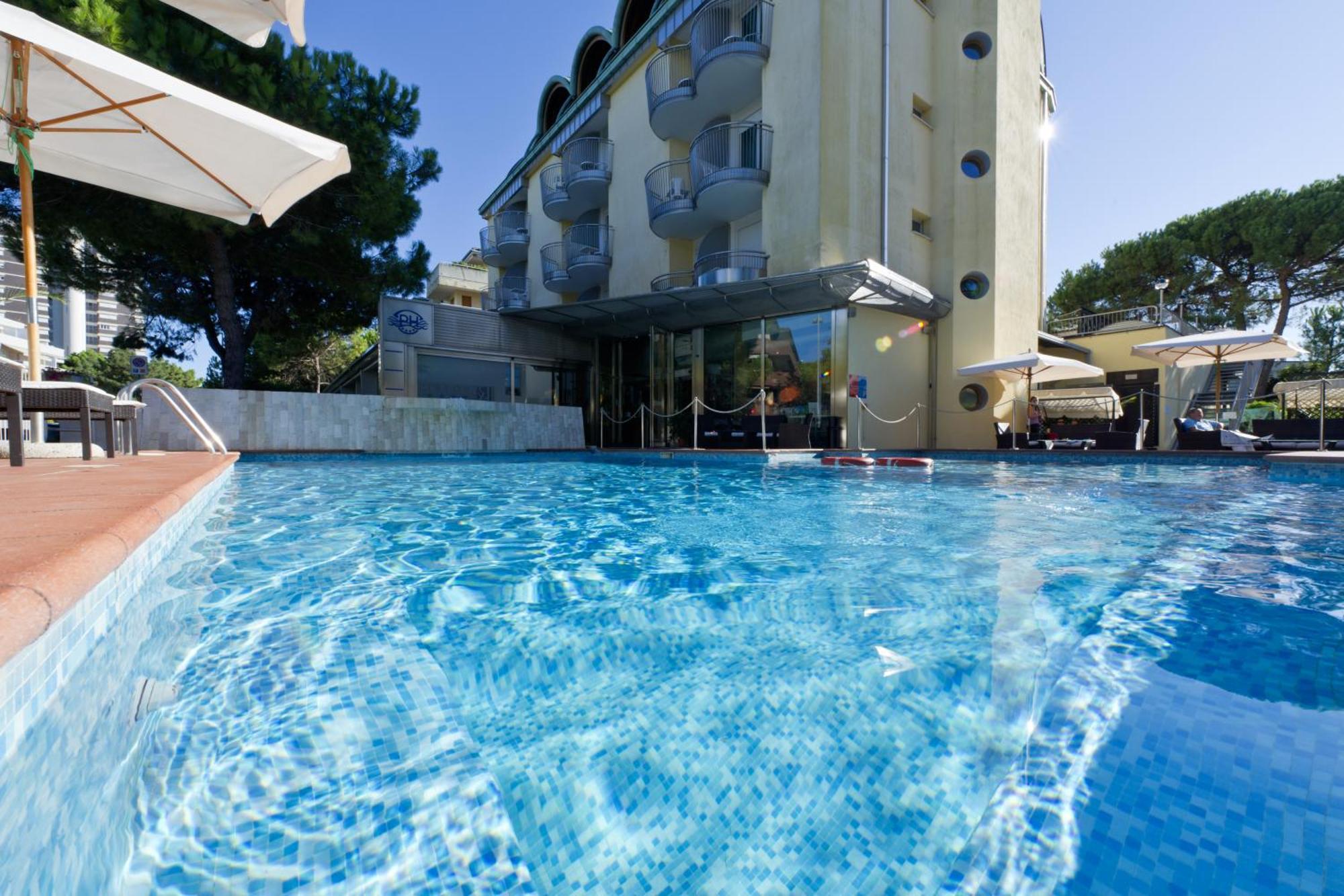 Park Hotel ลินญาโน ซับเบียโดโร ภายนอก รูปภาพ